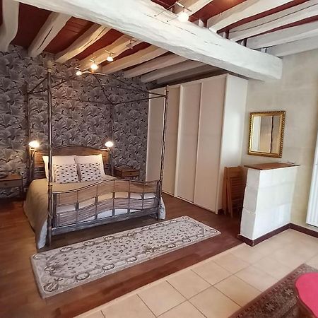 Le Logis De La Tour Villa Loudun Exteriör bild