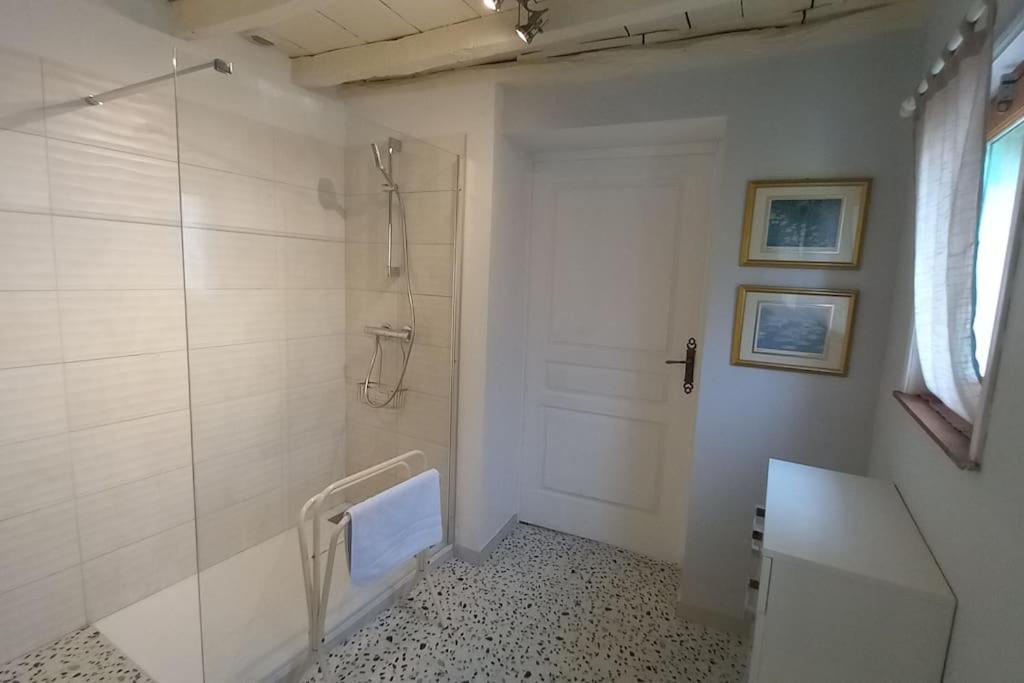 Le Logis De La Tour Villa Loudun Exteriör bild