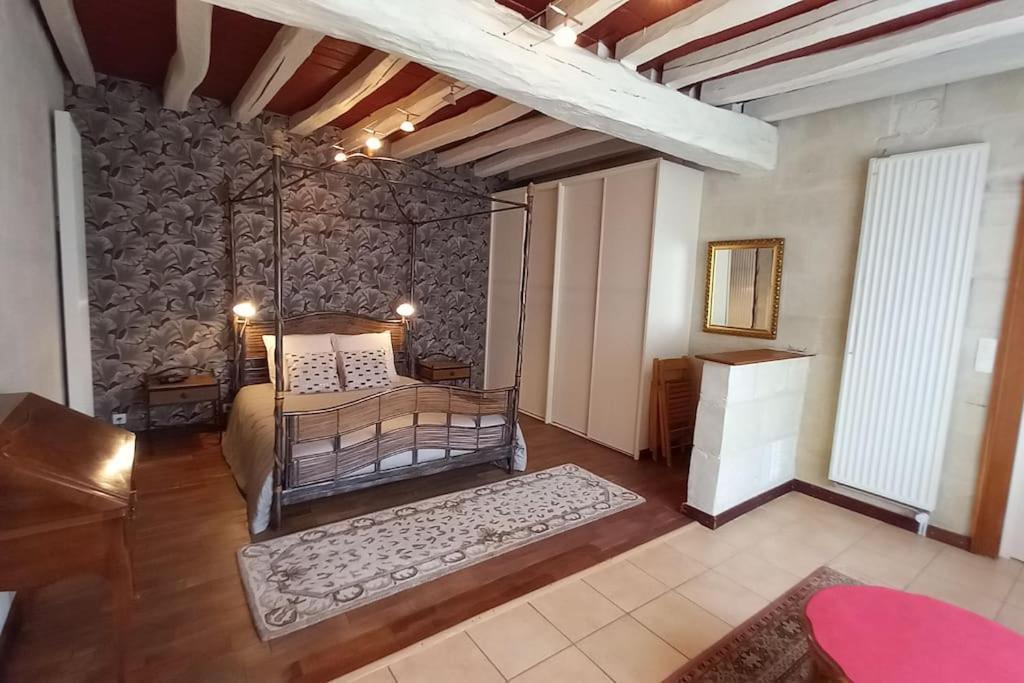 Le Logis De La Tour Villa Loudun Exteriör bild